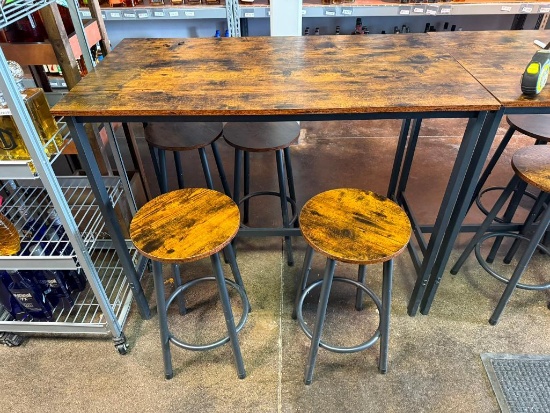 Counter Height Table w/ (4) Matching Chairs