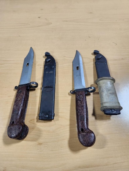Pair of Bayonets w/ Sheaths, N.R. 3915/4366