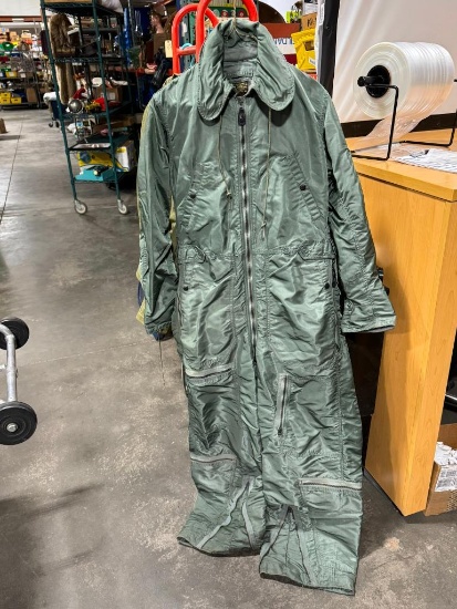Flying Men's Air Force Coveralls Size Medium Long