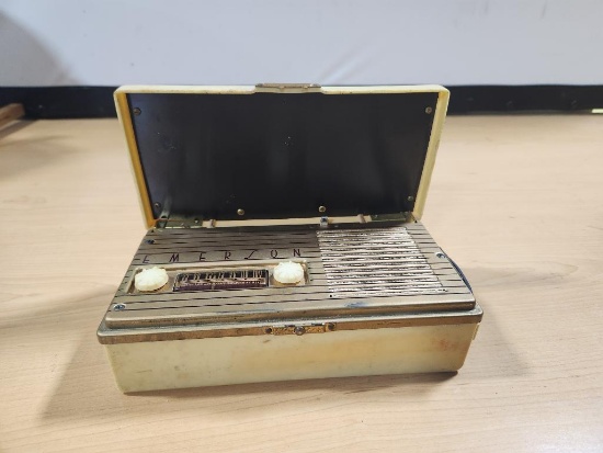 Emerson Portable Radio