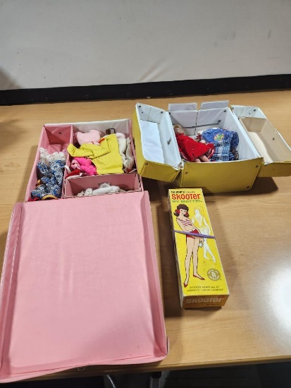 Skipper's Skooter Barbie, Doll Cases and Clothes