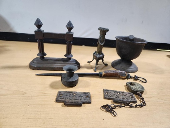Cast Iron and Metal Collectibles, Hardware, Mortar & Pestle