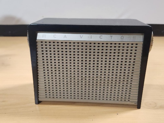 RCA Victor Model 2-R-51A Radio, Superheterodyne