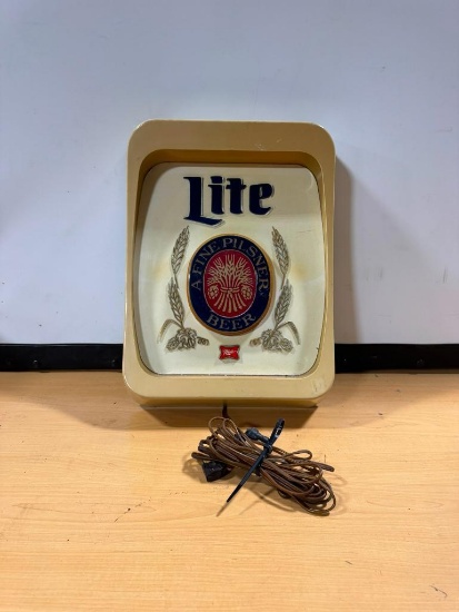 Miller Lite, Lighted Beer Sign