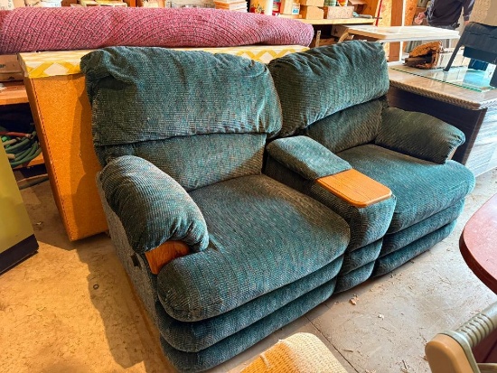 Reclining Sofa w/ Drink Holders