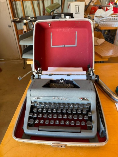 Royal Portable Vintage Typewriter