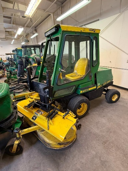 John Deere F1145 Commercial 72in Front Mow Lawn Tractor, Runs, w/ Key, PIN: M01145X160252 w/ Blade