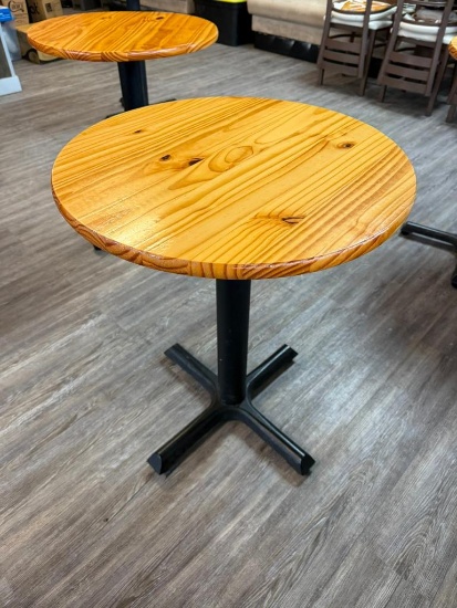 Solid Wood Round Restaurant Table, 24in Diameter, 30in H, Very Nice Looking Solid Wood Top Tables