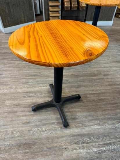 Solid Wood Round Restaurant Table, 24in Diameter, 30in H, Very Nice Looking Solid Wood Top Tables