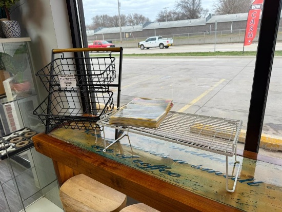 Metal Merchandiser Racks, Countertop Displays