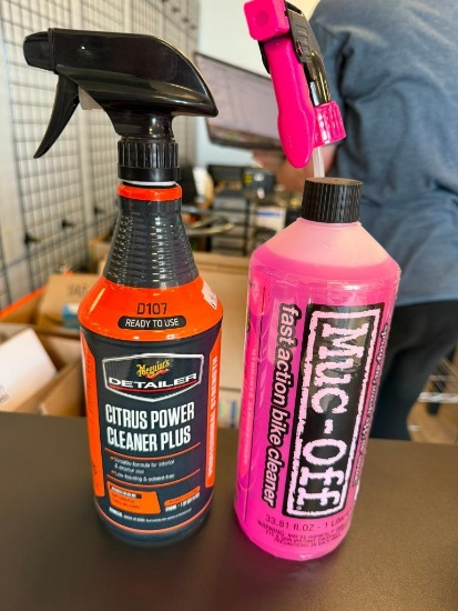 Non-Acid Wheel & Tire Cleaner, Citrus Power Cleaner Plus, Last Touch Spray Detailer, Muck Off - 4
