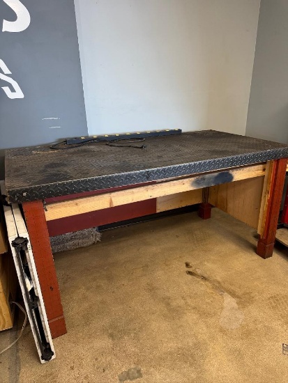 Used Heavy Duty Work Bench with Diamond Plate Top