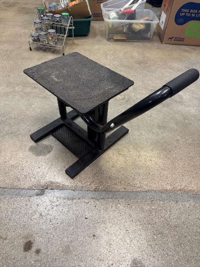 Used Obrien Dirt Bike Stand