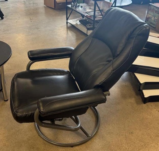 Used Office Swivel Lounging Chair