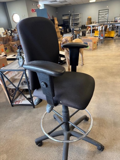 Used Tall Black Office Rolling Chair