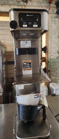 Bunn Model ITCB-DV, 29in w/ Tray Trunk Dual Coffee and Tea Brewer