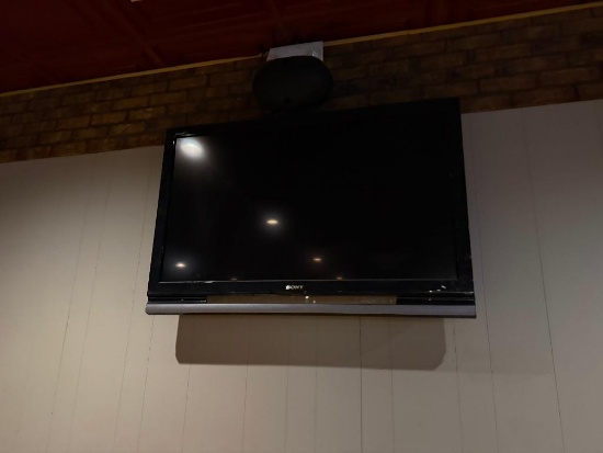 Lot of 3, Sony KDL-46S5100 - Wall-Mount 46in TV w/ Bracket, Buyer to Remove, All for One Bid