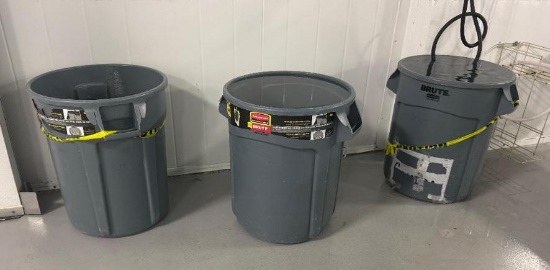 Lot of 3, BRUTE Rubbermaid Trash Cans, 20 Gallon ea. - All for One Bid