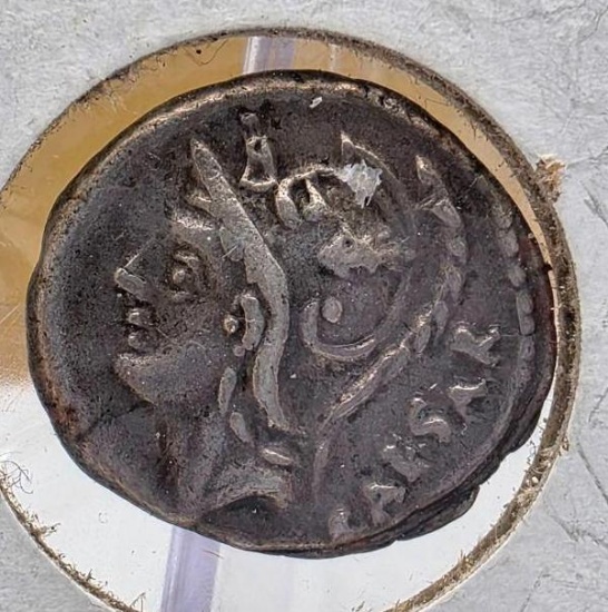 Ancient Roman Silver Denarius L Julius L F Caesar (4.0g) Struck 103 BC Grandfather of Julius, Julia