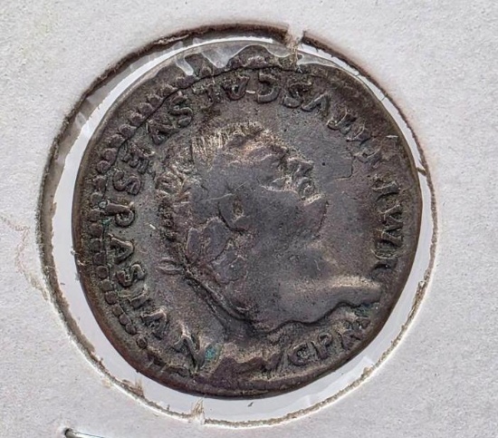 Ancient Roman Silver Denarius Bust of Titus Right Struck 80 AD, BMC 82