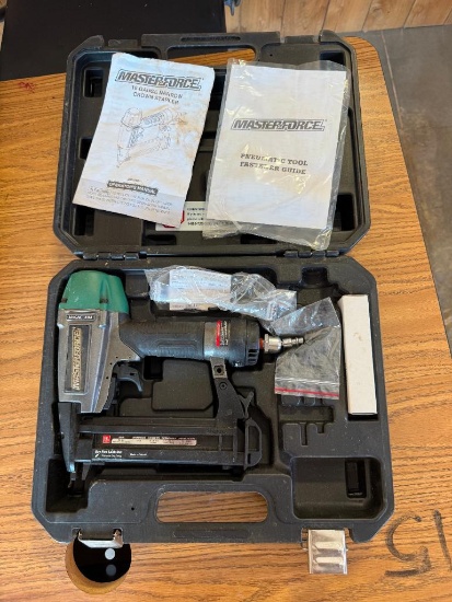 MasterForce 16 Gauge Narrow Crown Air Stapler w/ Hard Case & Manual, Pneumatic