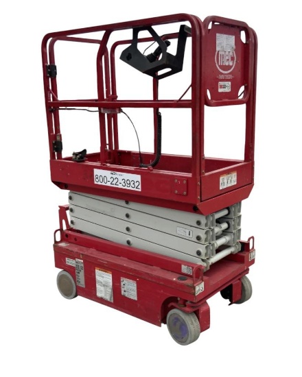 2018 MEC 1330 SE MicroSlim Scissor Lift 300 WS, 220 Hrs., 13ft Platform Height, Operates Great