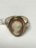 14Kt Yellow Gold Cameo Ring