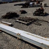 5 PALLETS. RIGGING AND CRANE PARTS, INCLUDING: LIFTING SLINGS AND JIB