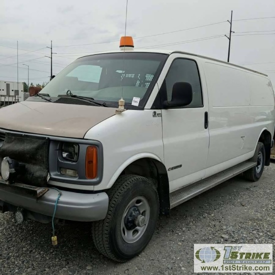 2001 CHEVROLET EXPRESS VAN 3500, 8.1L GAS, QUIGLEY 4X4