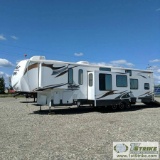 CAMP TRAILER, 2011 HEARTLAND ROAD WARRIOR, 5TH WHEEL, TOY HAULER, TRIPLE AXLE WITH POP OUTS, 42FT