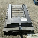 SKIDSTEER AND FORKLIFT TRAILER MOVING ATTACHMENT, AAM FTT010-5000. ITEM APPEARS UNUSED