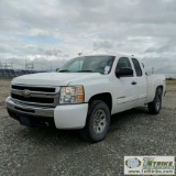 2010 CHEVROLET SILVERADO 1500 LS, 4.8L VORTEC GAS, 4X4, EXTENDED CAB, SHORT BED