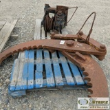 2 PALLETS. 1EA WINCHÂ  WITH ATTACH PLATE, 1EA LOG GRAPPLEÂ 