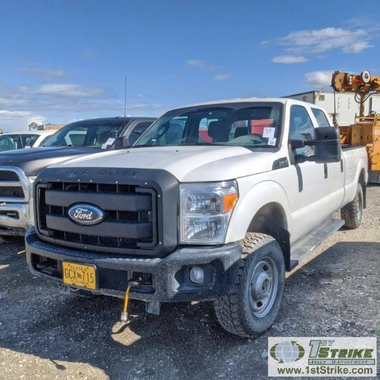 2011 FORD F-250 SUPERDUTY XL, 6.2L GAS ENGINE, 4X4, CREW CAB, LONG BED