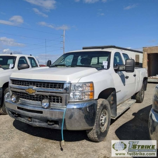 2009 CHEVROLET SILVERADO 2500HD, LS, 6.6L DURAMAX, 4X4, CREW CAB, LONG BED