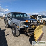 1989 CHEVROLET SUBURBAN 3500, 5.7L GAS, 4X4, WITH MEYERS PLOW