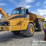 ARTICULATED DUMP TRUCK, 2001 CAT 725