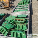 4 PALLETS. ESCO COMPONENTS, 15 EA PDE45867R3, 15 EA PDE45867L5. ITEMS APPEAR UNUSED