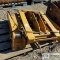 LOADER QUICK ATTACH PLATE, BALDERSON, WITH HYDRAULIC PIN, 5IN TOP BAR, WITH HOOK SET