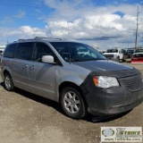 2011 CHRYSLER TOWN AND COUNTRY, 3.6L GAS, FWD, CAMPER CONFIGURATION