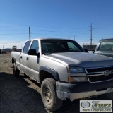 2007 CHEVROLET SILVERADO 2500HD, 6.0L VORTEC GAS, 4X4, CREW CAB, LONG BED