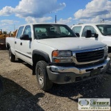 2006 GMC SIERRA 2500HD, 6.6L DURAMAX DIESEL, 4X4, CREW CAB, LONG BED