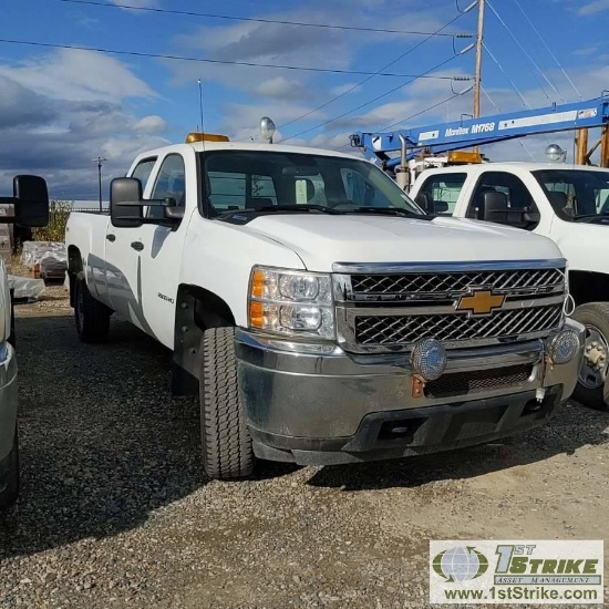 2012 CHEVROLET SILVERADO 2500HD LS, 6.6L DURAMAX, 4X4, CREW CAB, LONG BED. WEBASTO HEAT