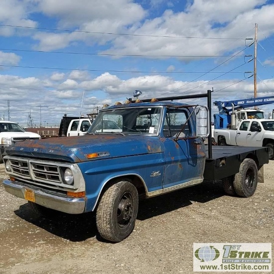 1970 FORD 350 CUSTOM SPORT, V-8 GAS, MANUAL TRANS, RWD, DUALLY, REGULAR CAB, 8FT FLATBED W/GOOSENECK