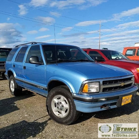 1996 CHEVROLET BLAZER LS, 4.3L VORTEC, 4X4, 4-DOOR. UNKNOWN MECHANICAL PROBLEMS