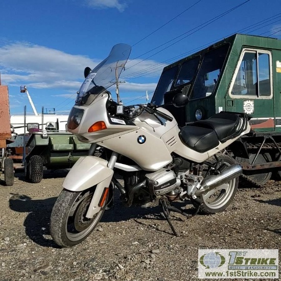 MOTORCYCLE, 1994 BMW R1100RS