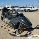 SNOWMACHINE, 2005 SKIDOO/BOMBADIER, REVERSE, 2 UP SEAT, ROTAX LIQUID COOLED