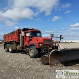 DUMP TRUCK, 1995 MACK RD688S, MACK E7-350 ENGINE, EATON FULLER TRANS, 10-YARD BOX, WITH PLOW