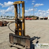 SKIDSTEER ATTACHMENT, HYDRAULIC FORK LIFT, HOME-MADE