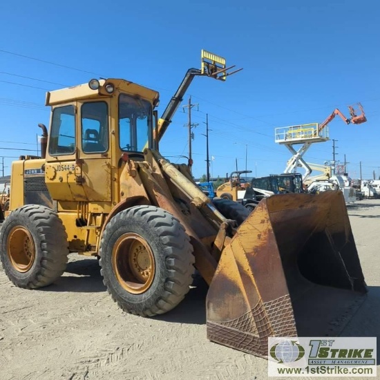 LOADER, 1976 JOHN DEERE 544-B, EROPS, 6CYL DIESEL ENGINE, PIN ON 8FT GP BUCKET